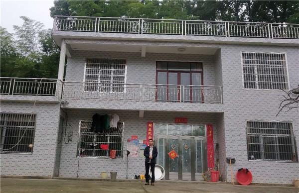 7166eb88c6a04ad4bf695ee6f9960193.jpg 7166eb88c6a04ad4bf695ee6f9960193.jpg