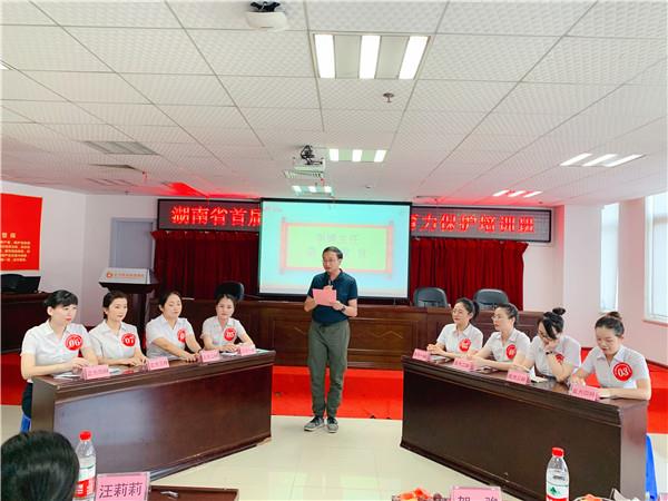 1cb703a7d08e45bcb4ebd46905be0a2d.jpg 1cb703a7d08e45bcb4ebd46905be0a2d.jpg