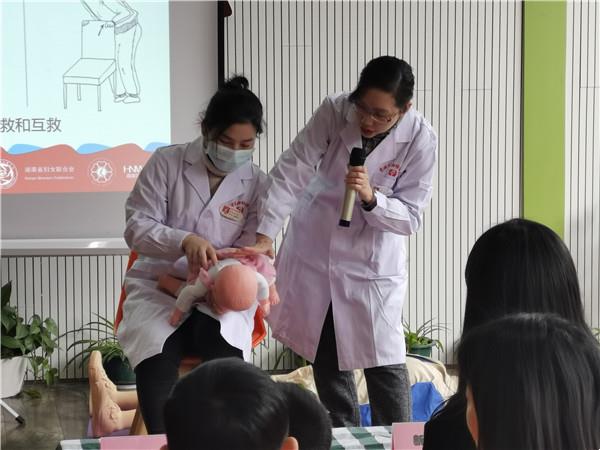 9eda0b5d72e44015bda2e5bcef9913eb.jpg 9eda0b5d72e44015bda2e5bcef9913eb.jpg