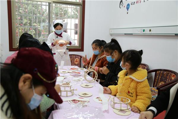 44337d88044646b796ee827b1f274f0a.jpg 44337d88044646b796ee827b1f274f0a.jpg