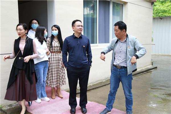 66cc2484e3cd45a388d0147fdcaf6b2f.jpg 66cc2484e3cd45a388d0147fdcaf6b2f.jpg