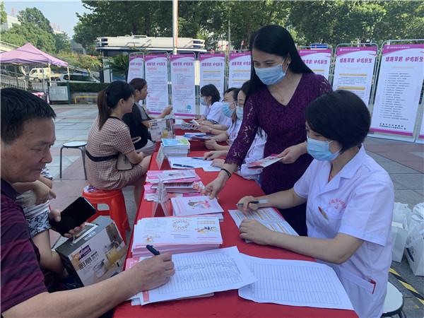 04c771cf15074ba1b8c6f2ffa1465bdf.jpg 04c771cf15074ba1b8c6f2ffa1465bdf.jpg