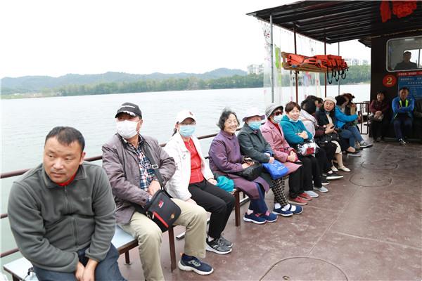 fa8572f58fb34aefab26bac5e87fbe49.jpg fa8572f58fb34aefab26bac5e87fbe49.jpg