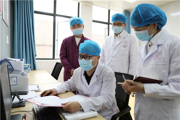 ee8ab19f4e6f418b9e676125eb7e5f72.jpg ee8ab19f4e6f418b9e676125eb7e5f72.jpg